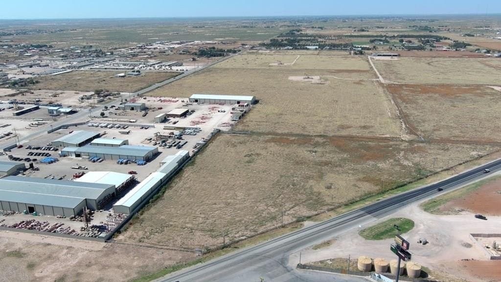 10.3 acres in Midland County