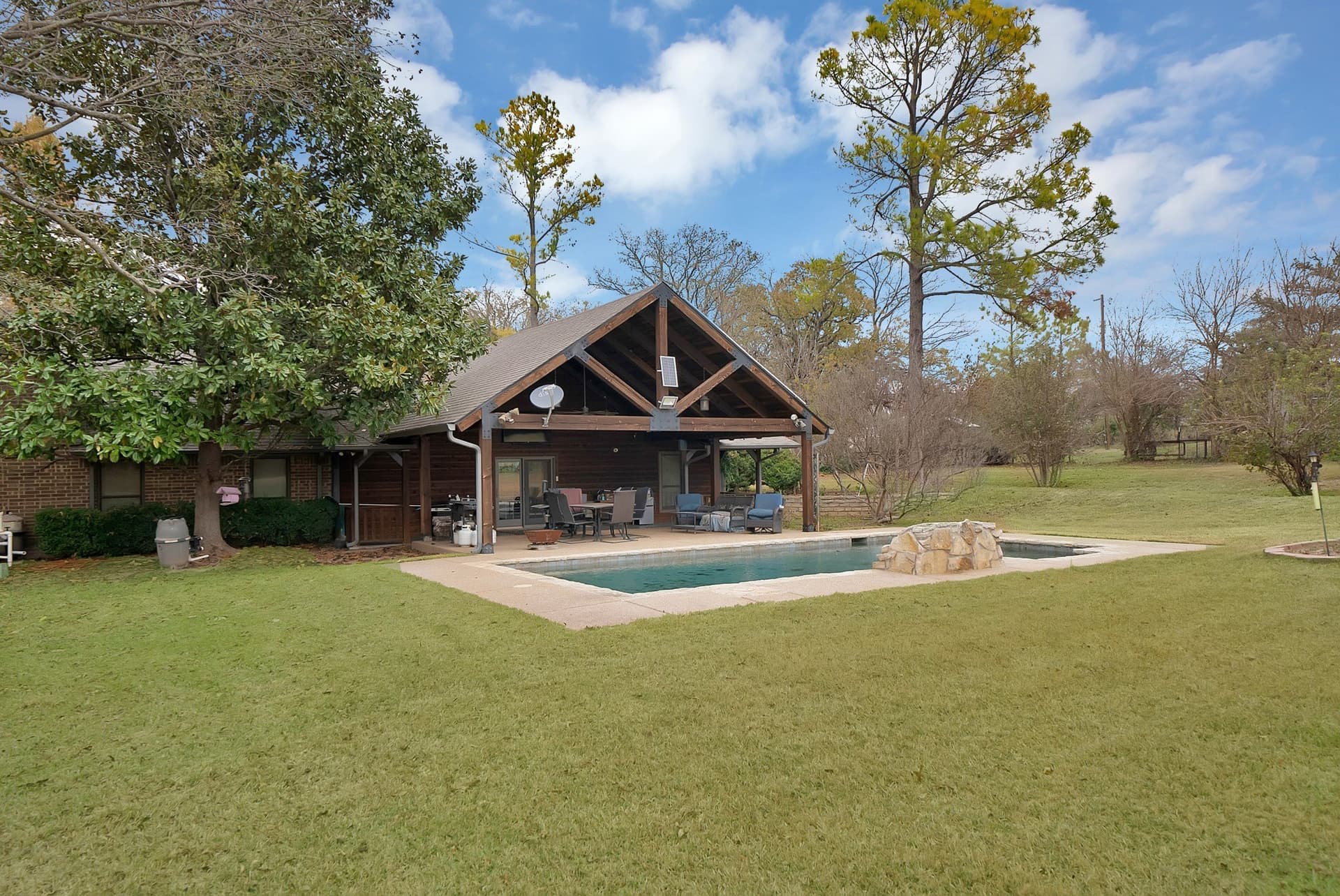17.2 acres in Parker County