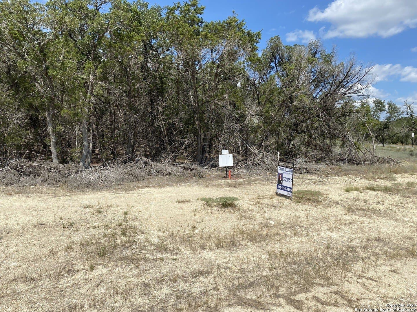 1.01 acres in Comal County