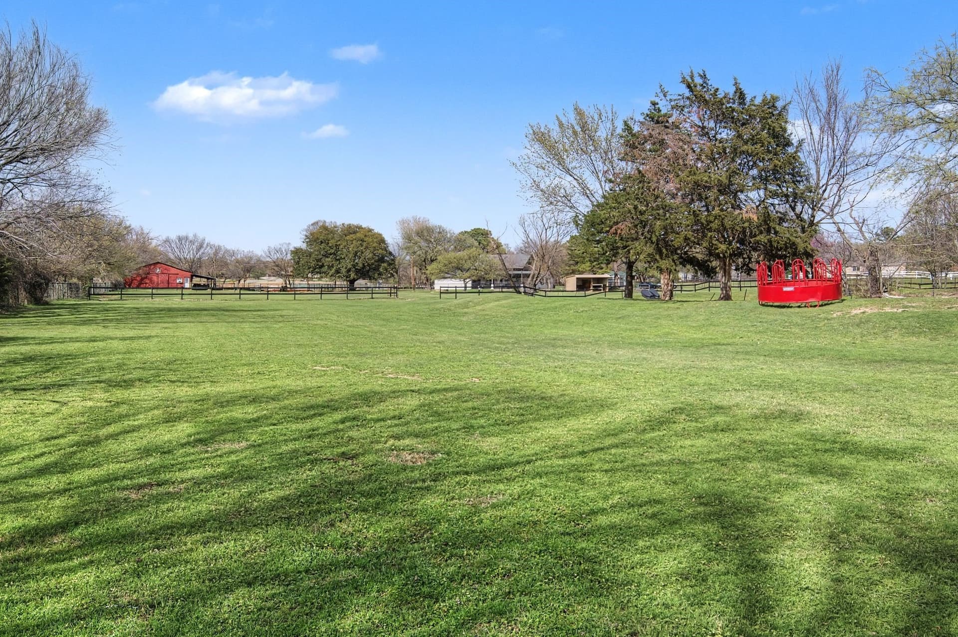 800 Lodestar Drive