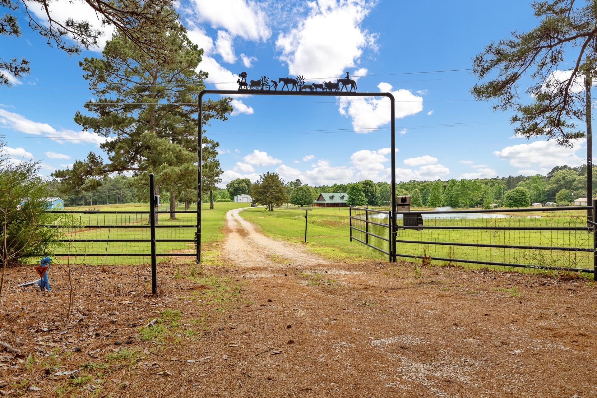 10.24 acres in Smith County