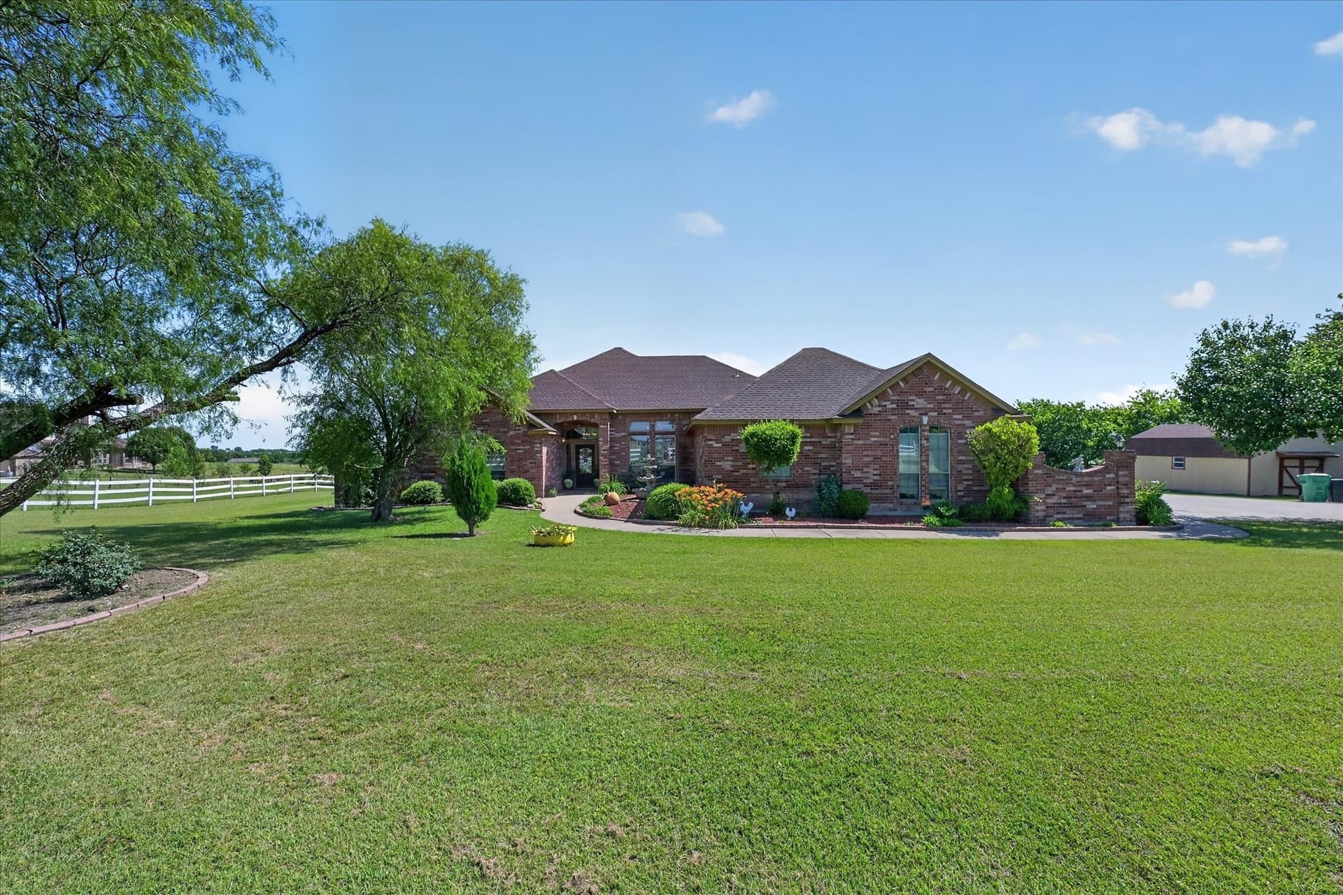 10.06 acres in Ellis County
