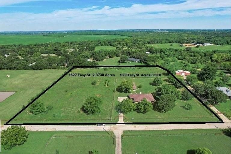 2.37 acres in Dallas County