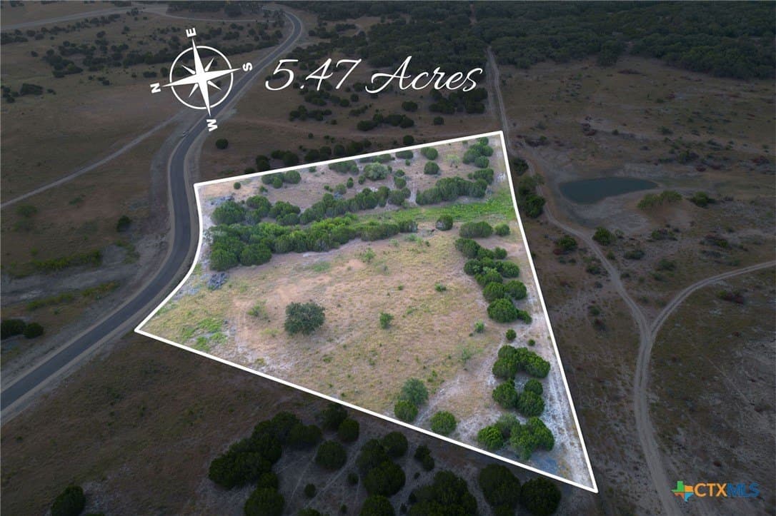 5.47 acres in Burnet County