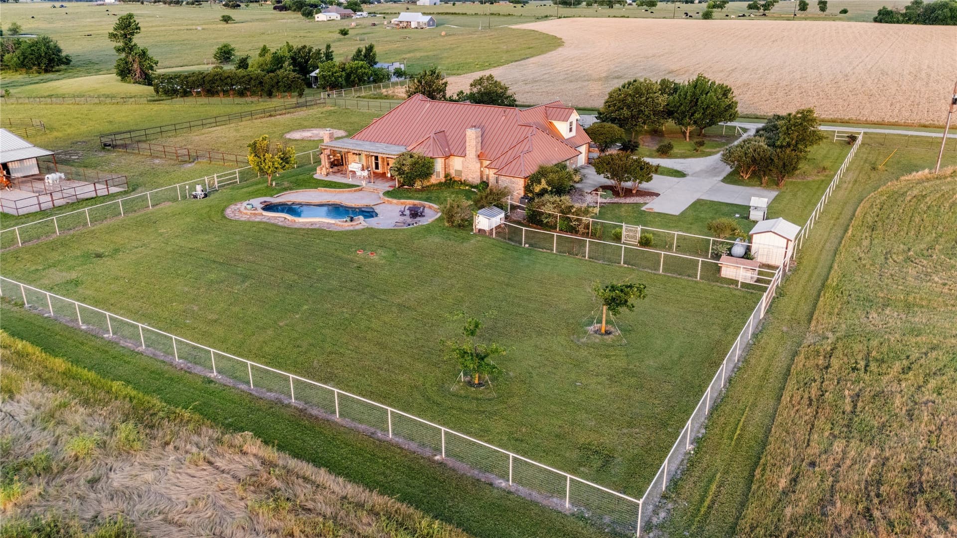 57.13 acres in Cooke County