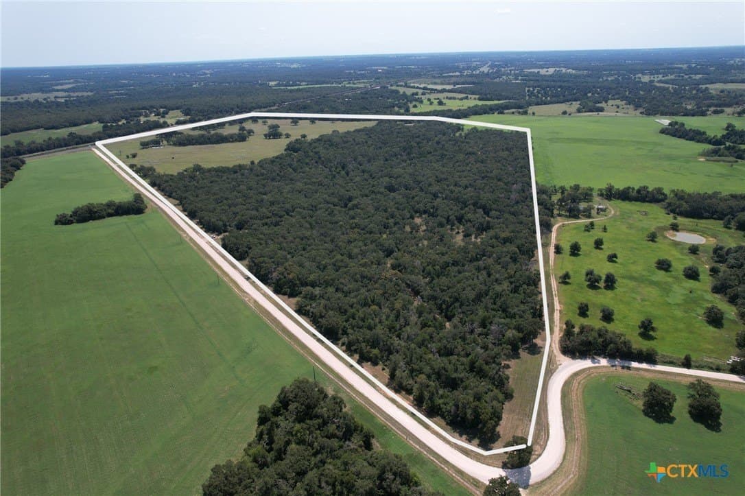 140.29 acres in Milam County
