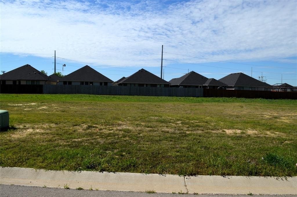 0.11 acres in Kaufman County