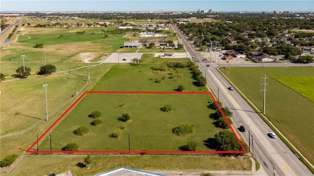 76,883 acres in Nueces County