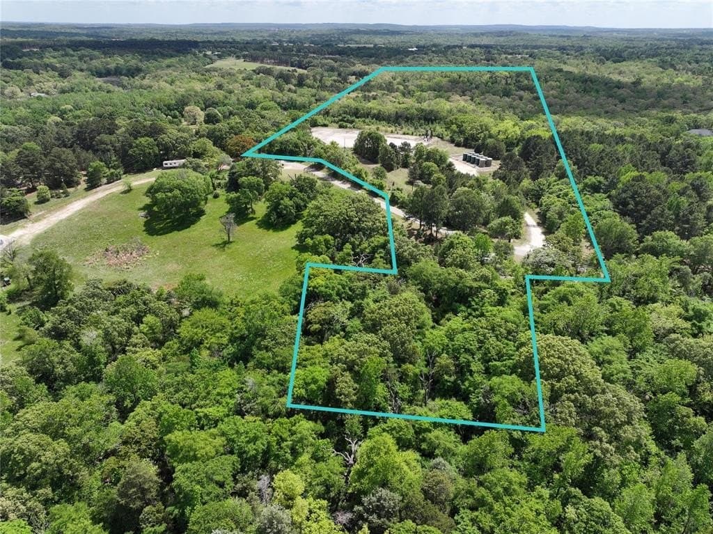 29.66 acres in Henderson County
