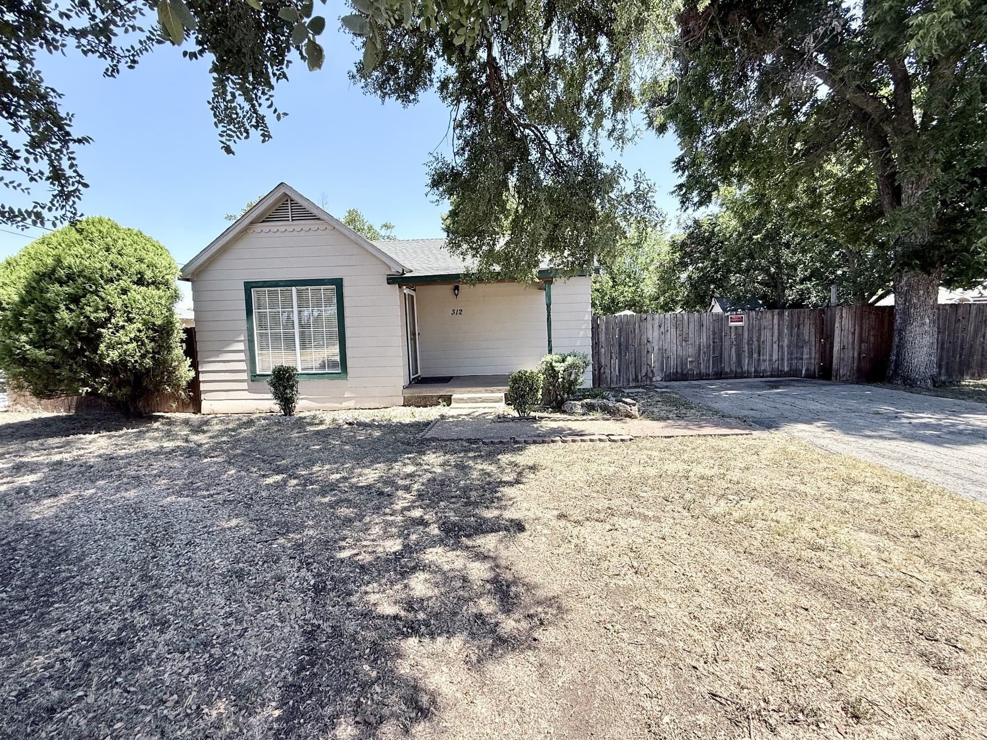 1.61 acres in Tarrant County