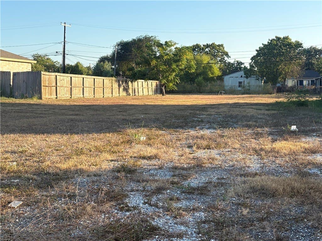 0.23 acres in Nueces County