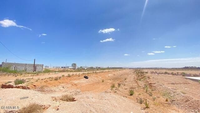 1.25 acres in El Paso County