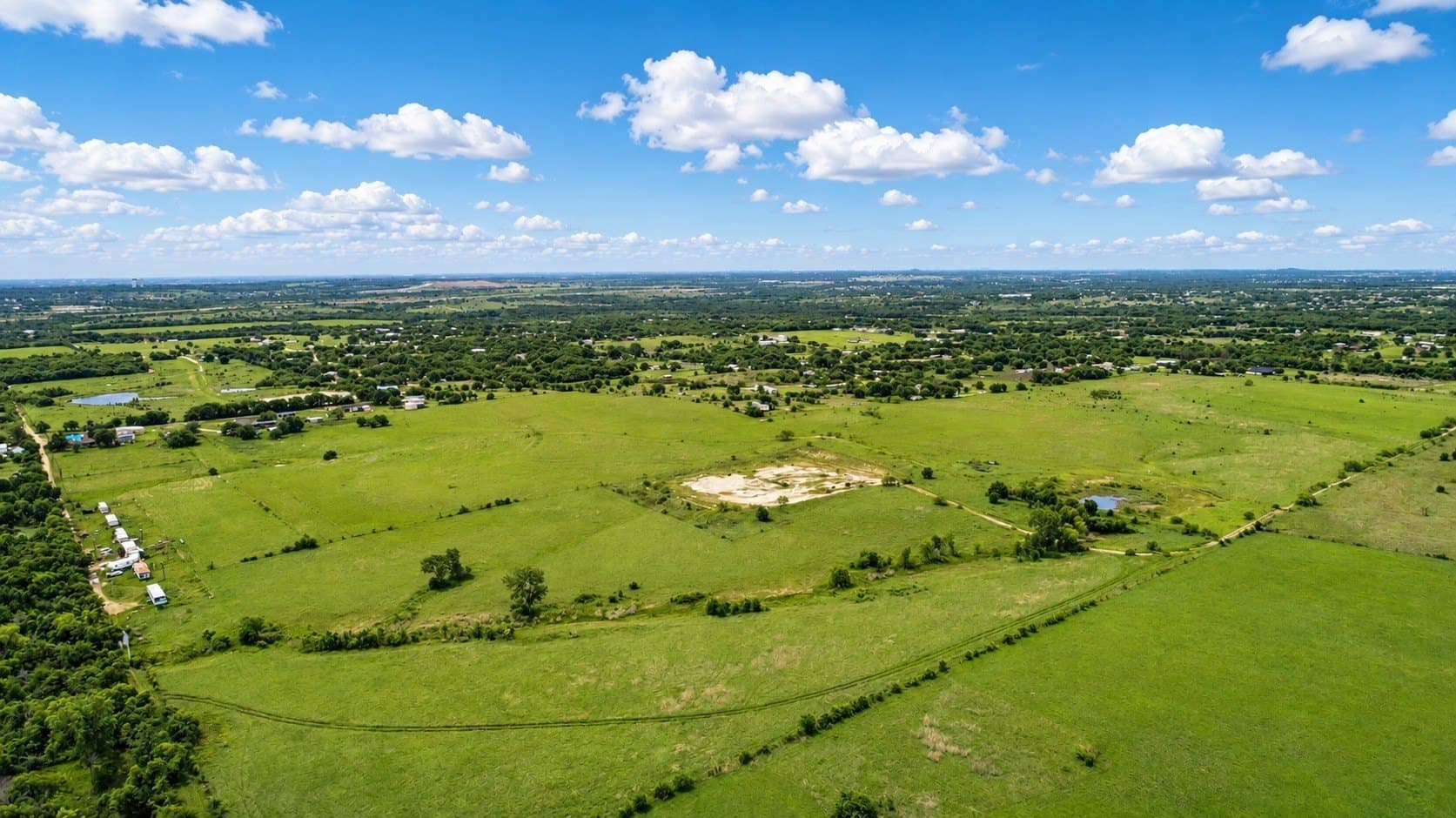 42.02 acres in Johnson County