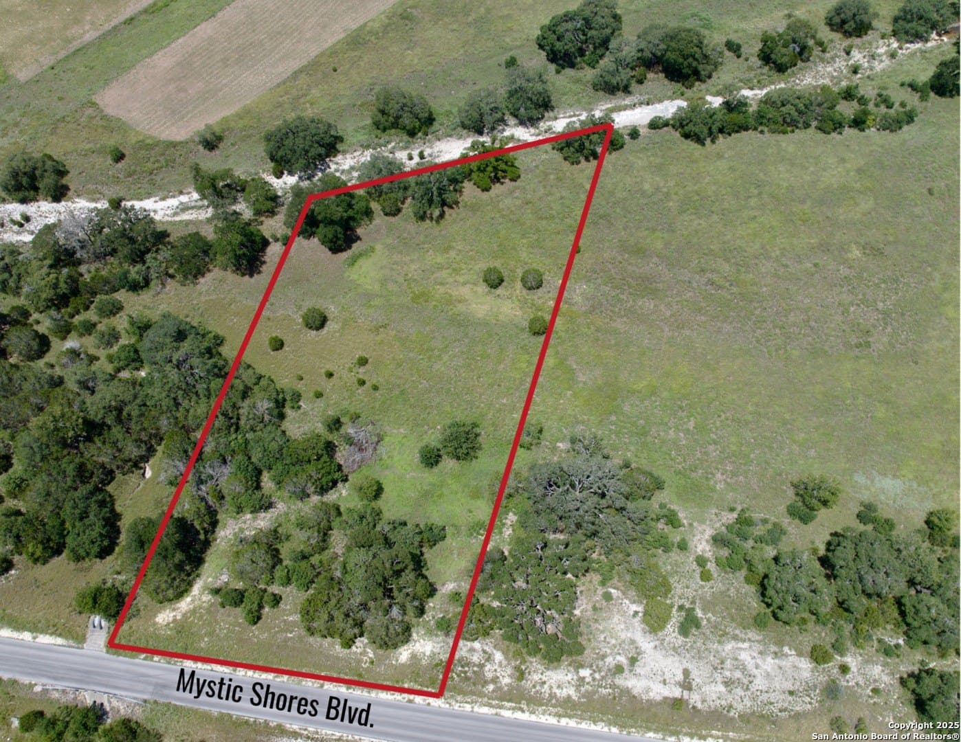 4.4 acres in Comal County