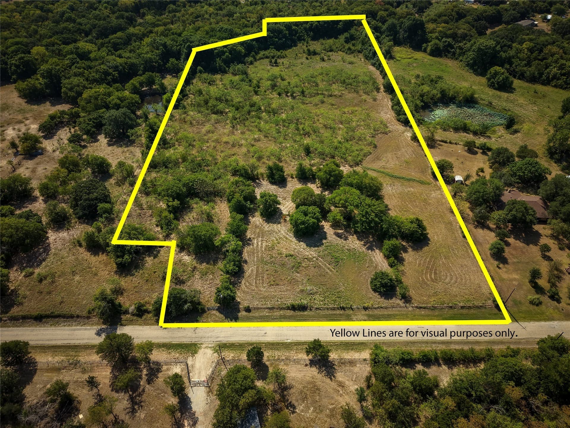10 acres in Ellis County