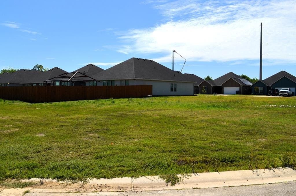 0.13 acres in Kaufman County