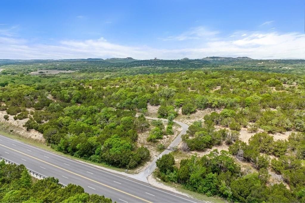 25.77 acres in Blanco County