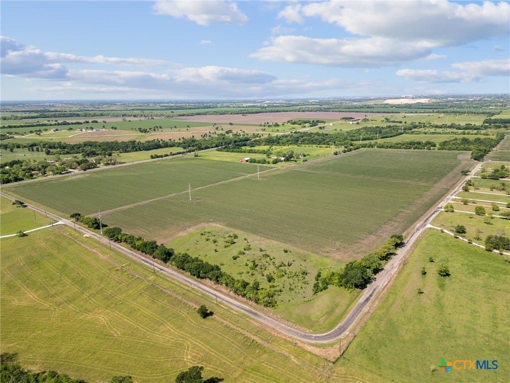 2.5 acres in Bell County
