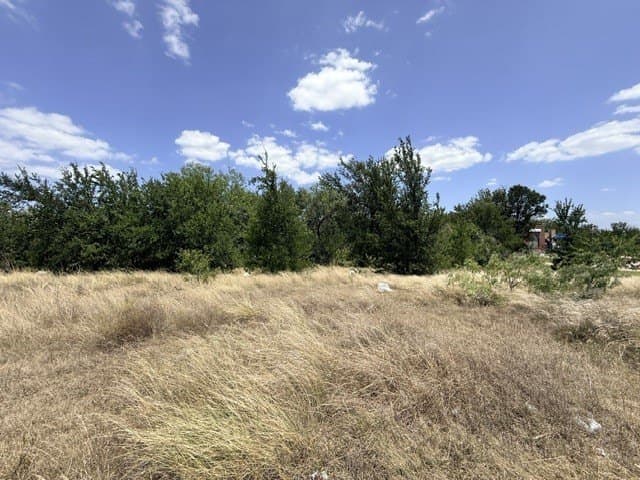 2.21 acres in Young County