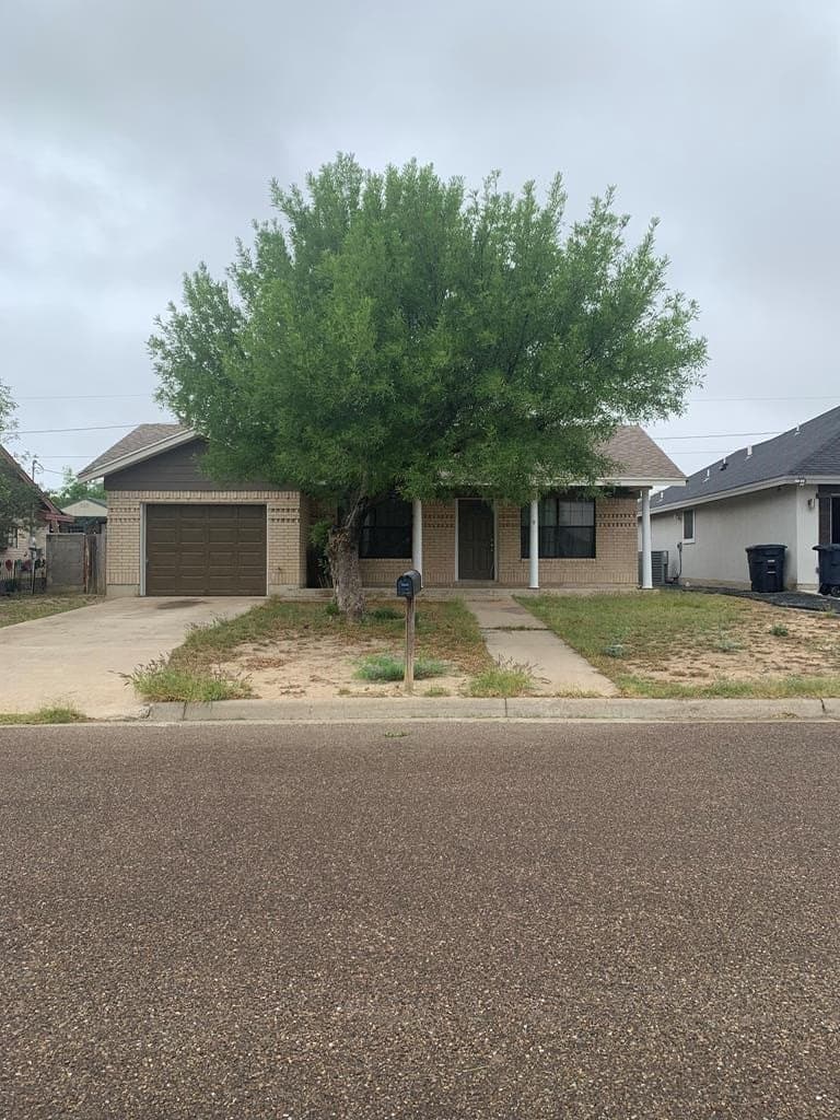 7,260 acres in Maverick County