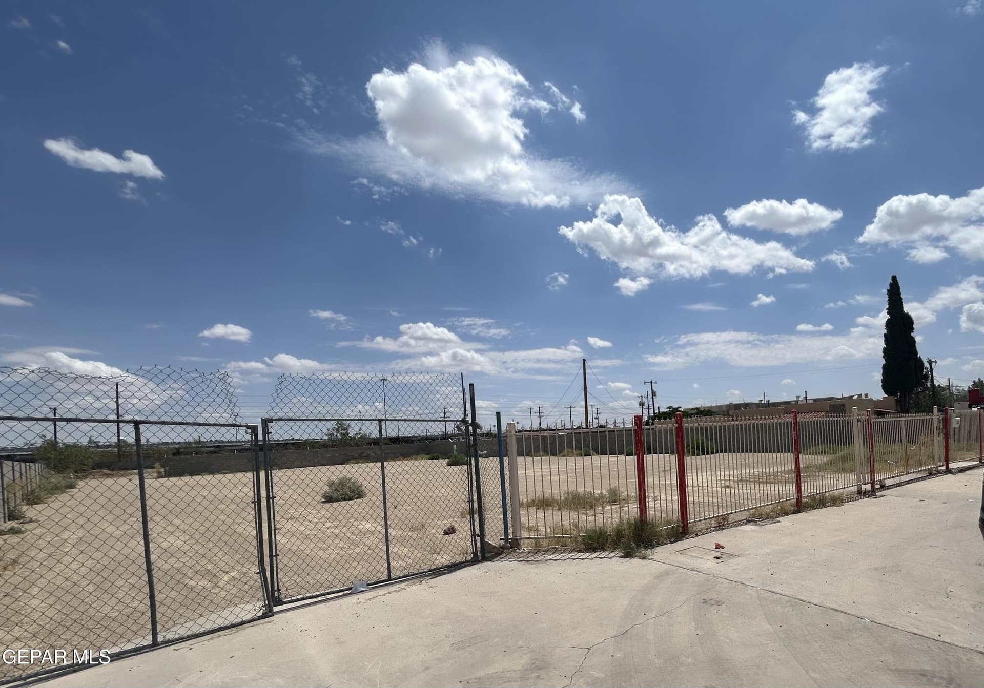 0.91 acres in El Paso County