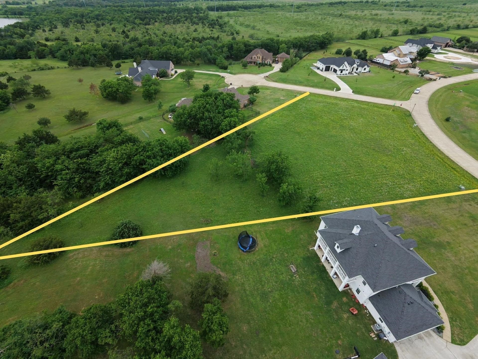 1.5 acres in Rockwall County