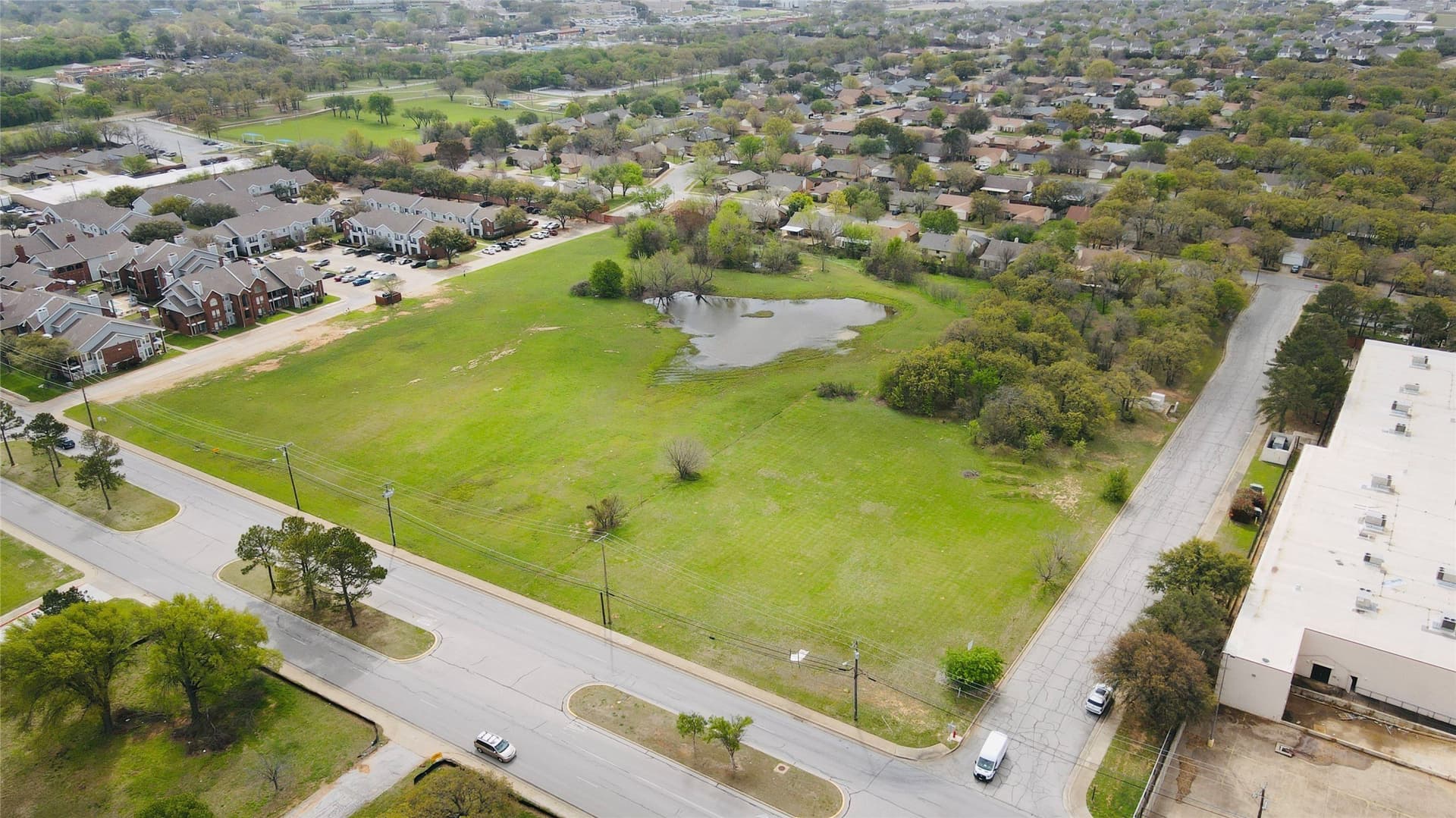 1.25 acres in Tarrant County
