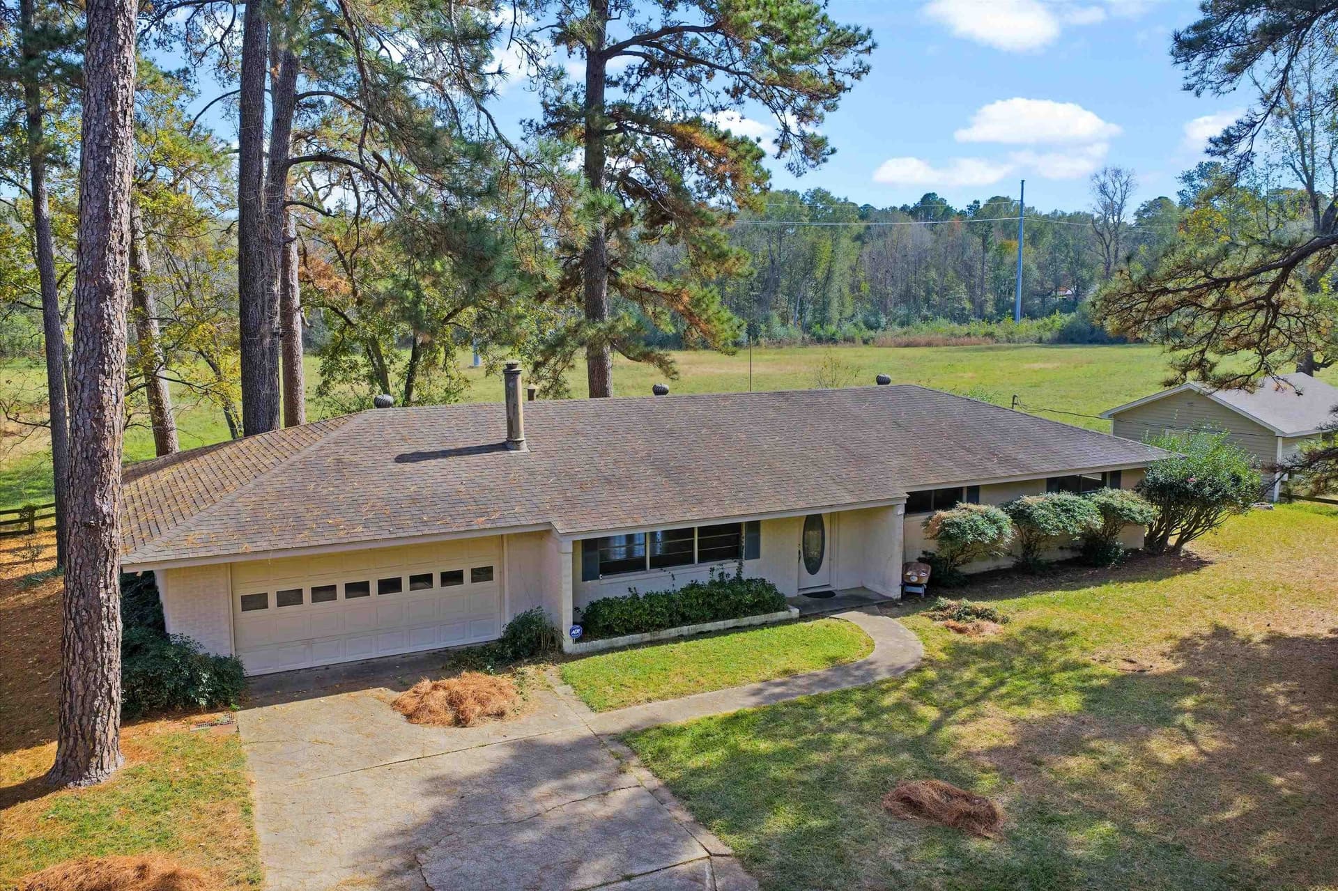 11.5 acres in Panola County