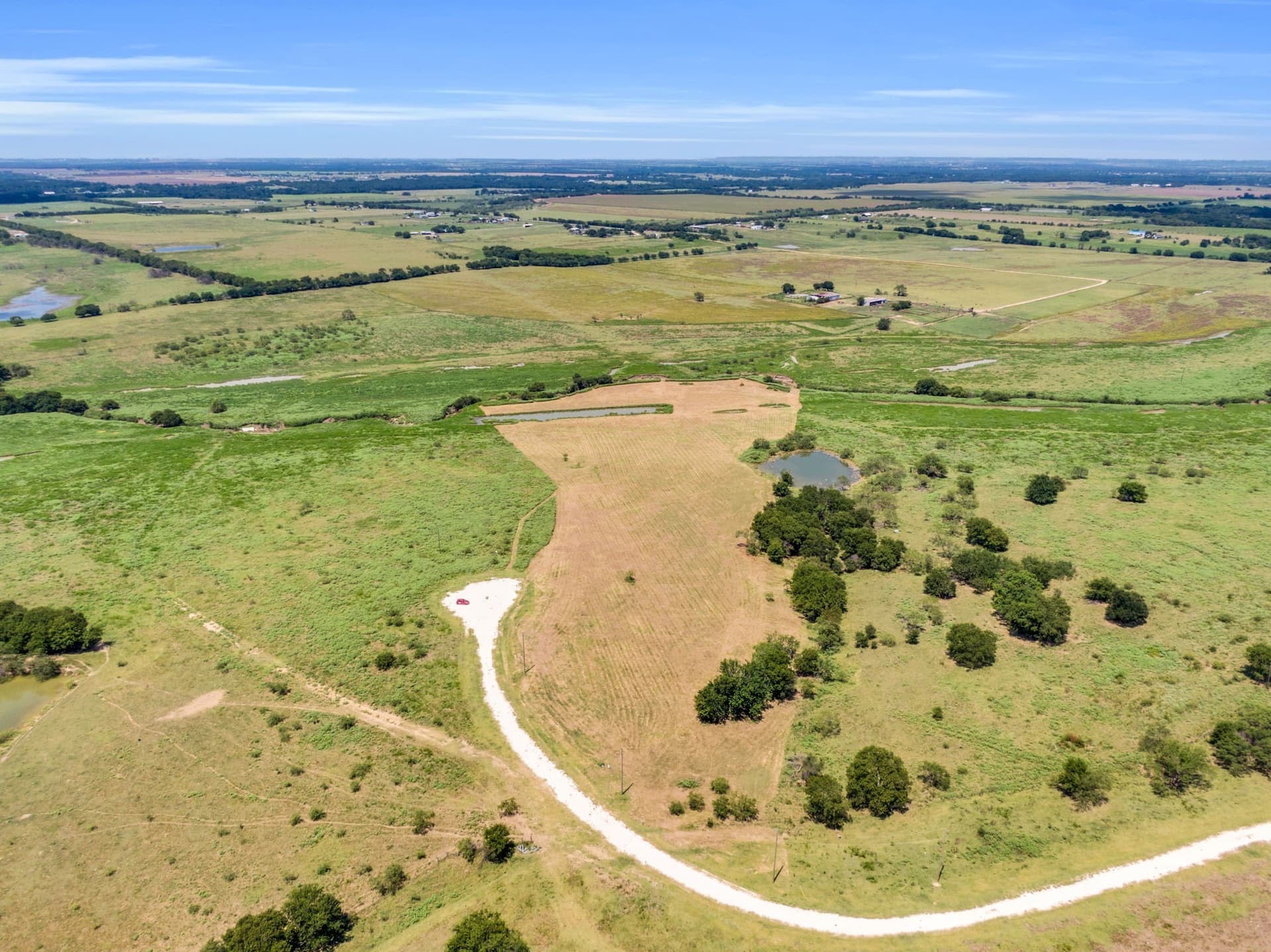 10.2 acres in Hill County