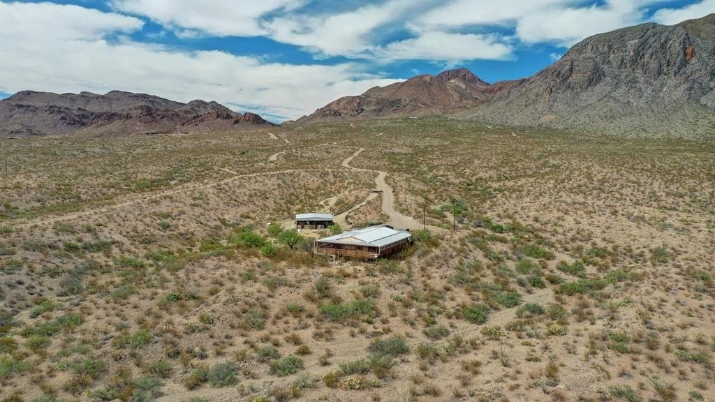 30 acres in Brewster County
