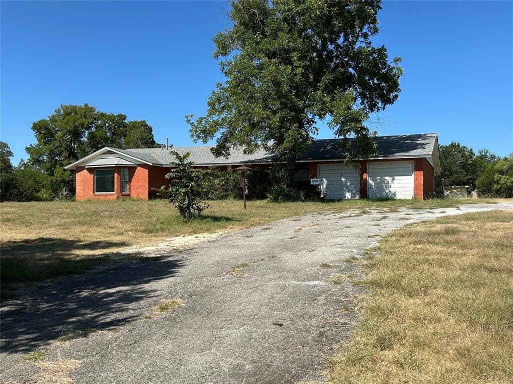 84 acres in Bosque County