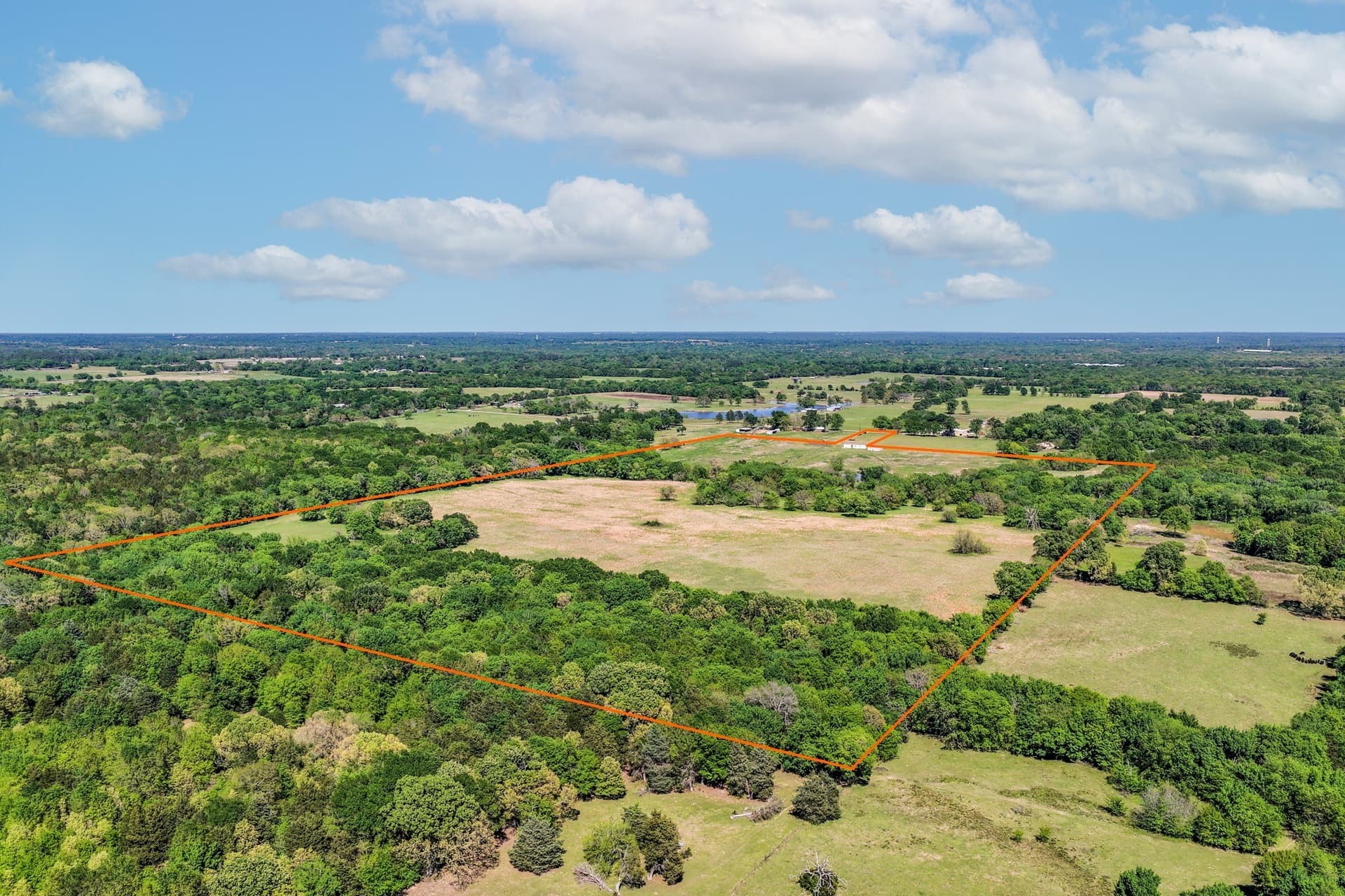 88 acres in Hopkins County
