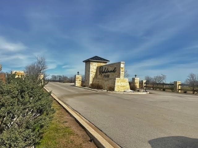 1.5 acres in Navarro County