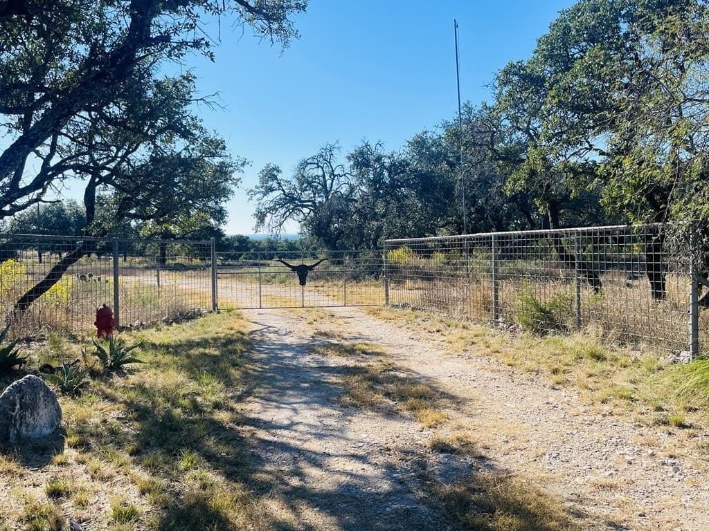 73 acres in Kimble County