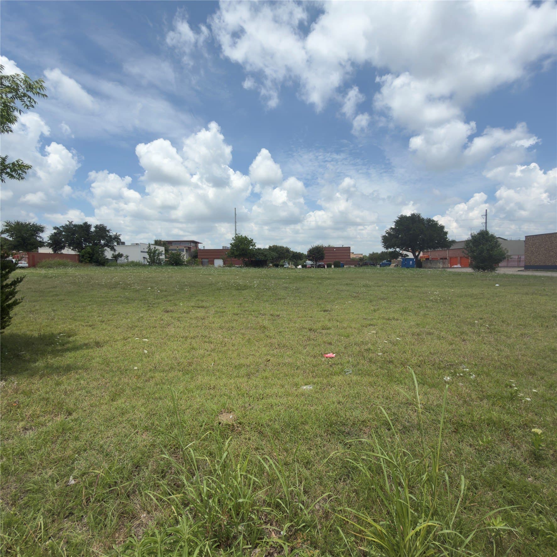 0.92 acres in Dallas County