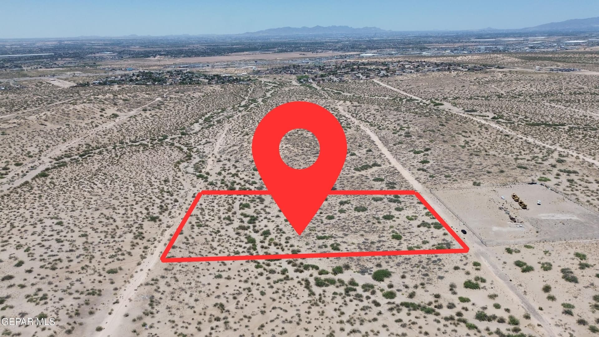 5 acres in El Paso County