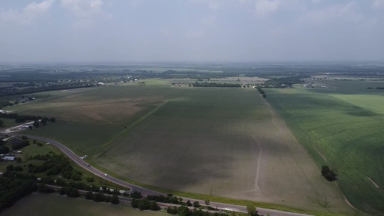 160.15 acres in Ellis County