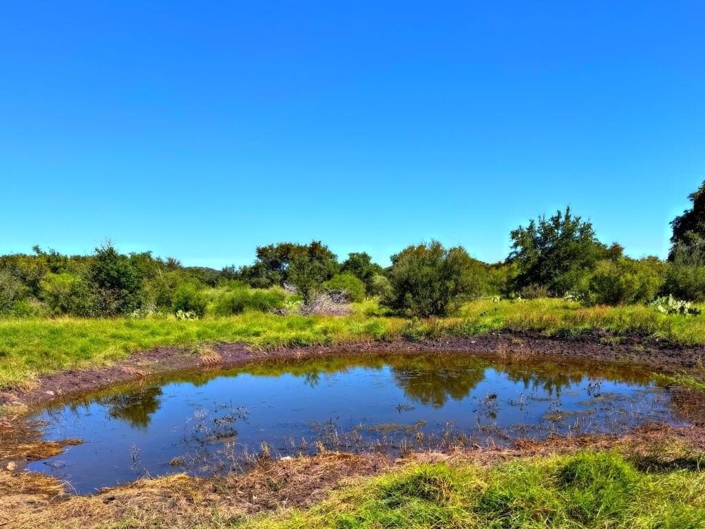 214.23 acres in Edwards County