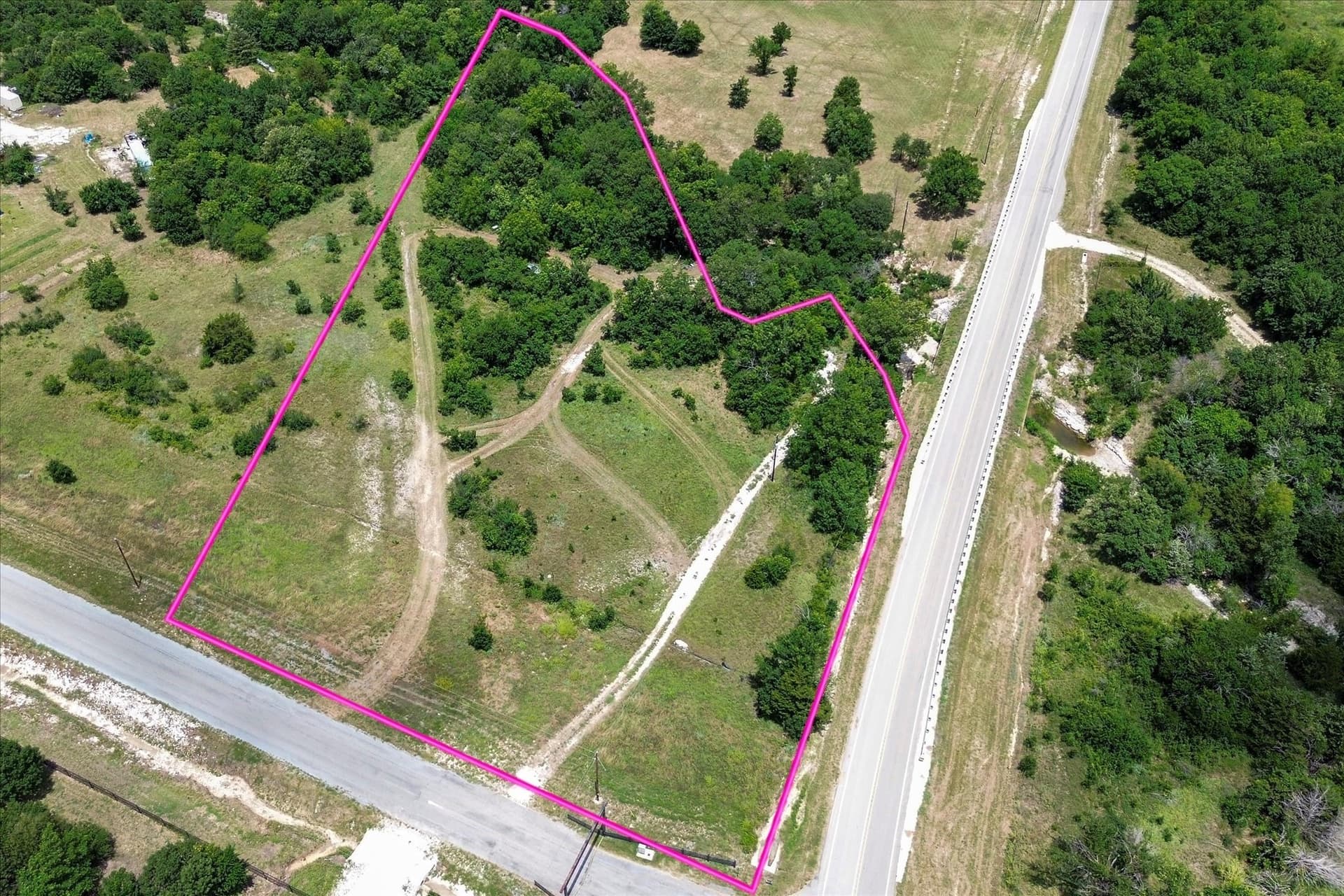 5 acres in Cooke County