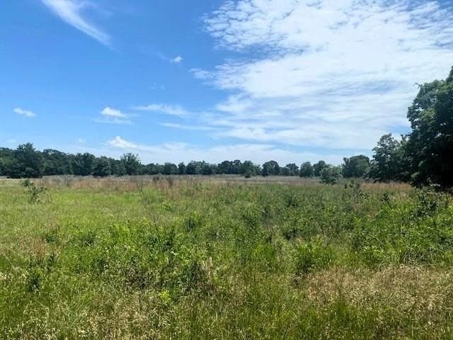 50 acres in HENDERSON County
