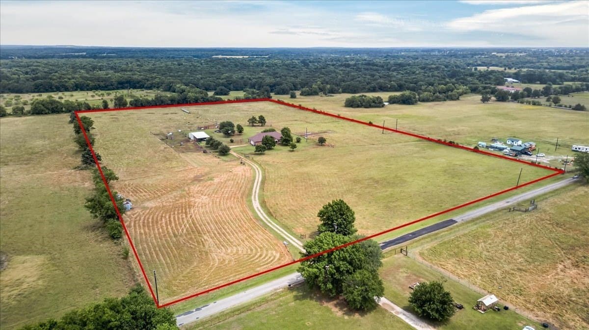 18.61 acres in Van Zandt County