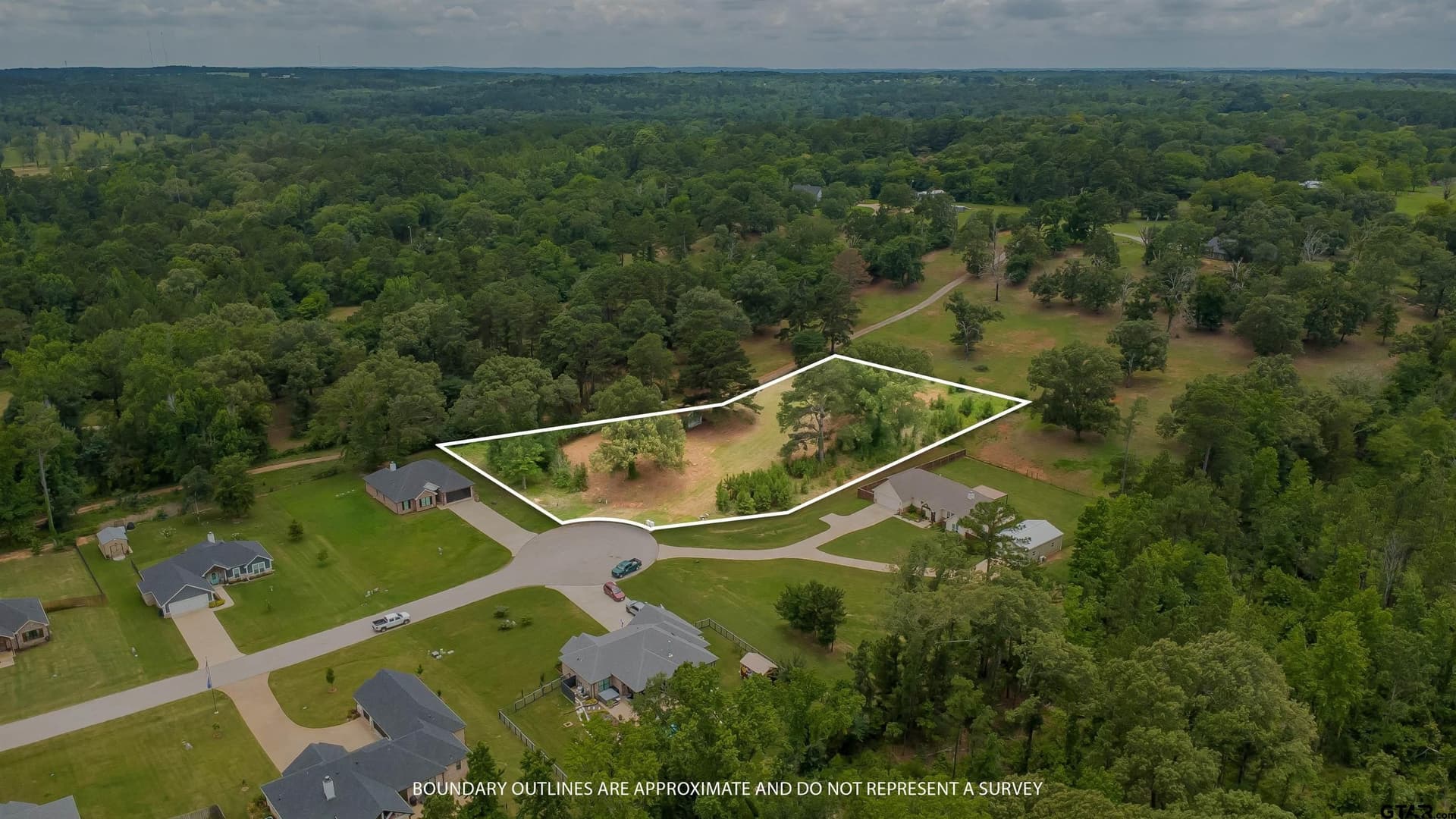 1.68 acres in Smith County