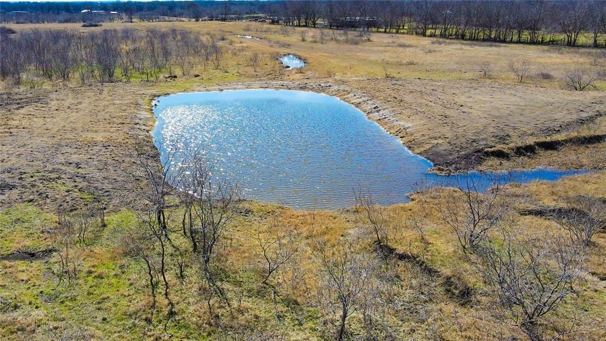 78 acres in Navarro County