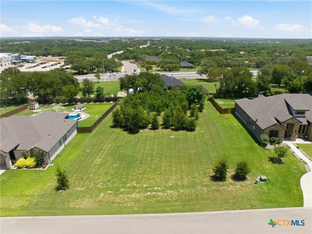 0.58 acres in Bell County