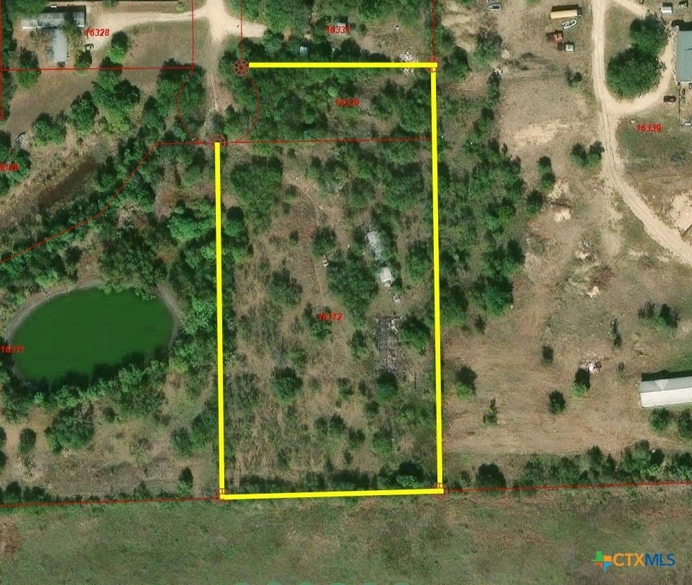 3.21 acres in Guadalupe County