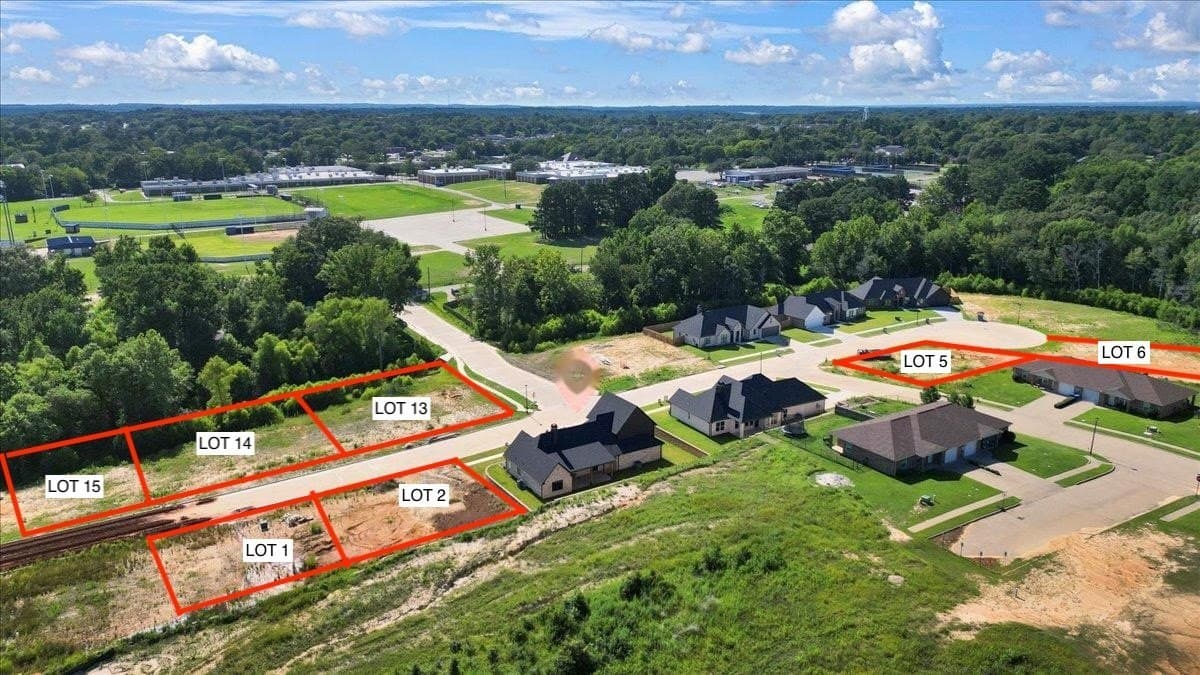 0.23 acres in Smith County