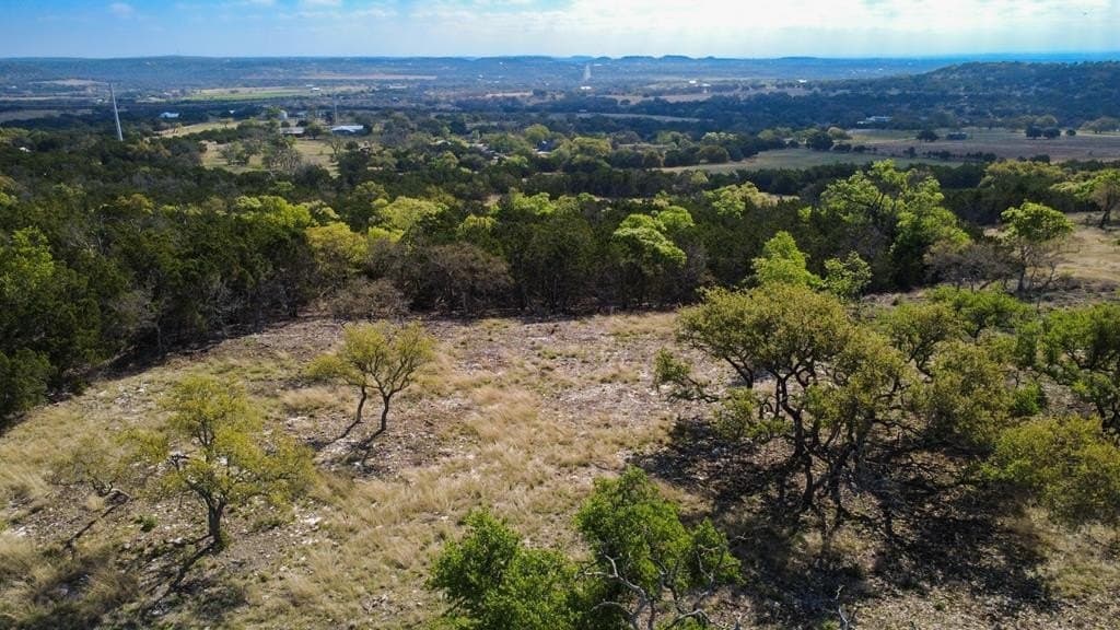 10.02 acres in Gillespie County
