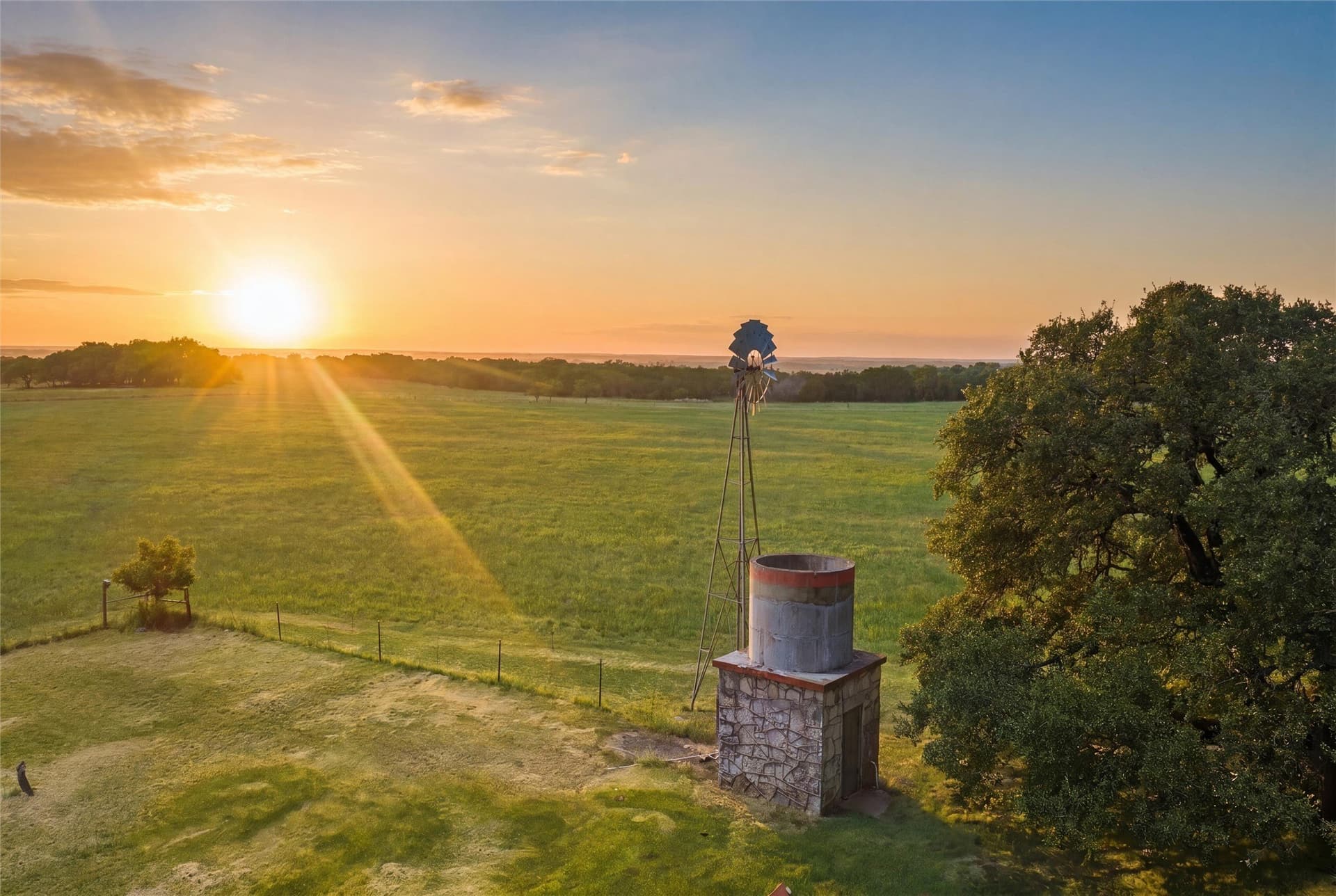 323 acres in Hamilton County