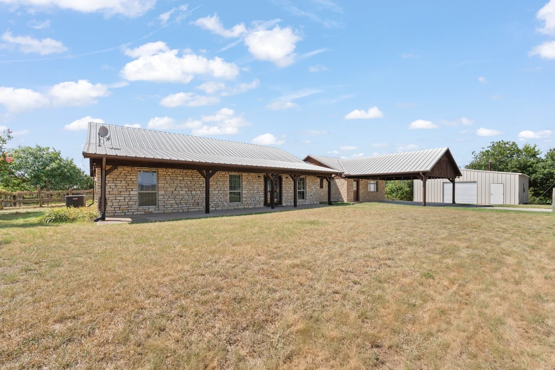 17.18 acres in Parker County