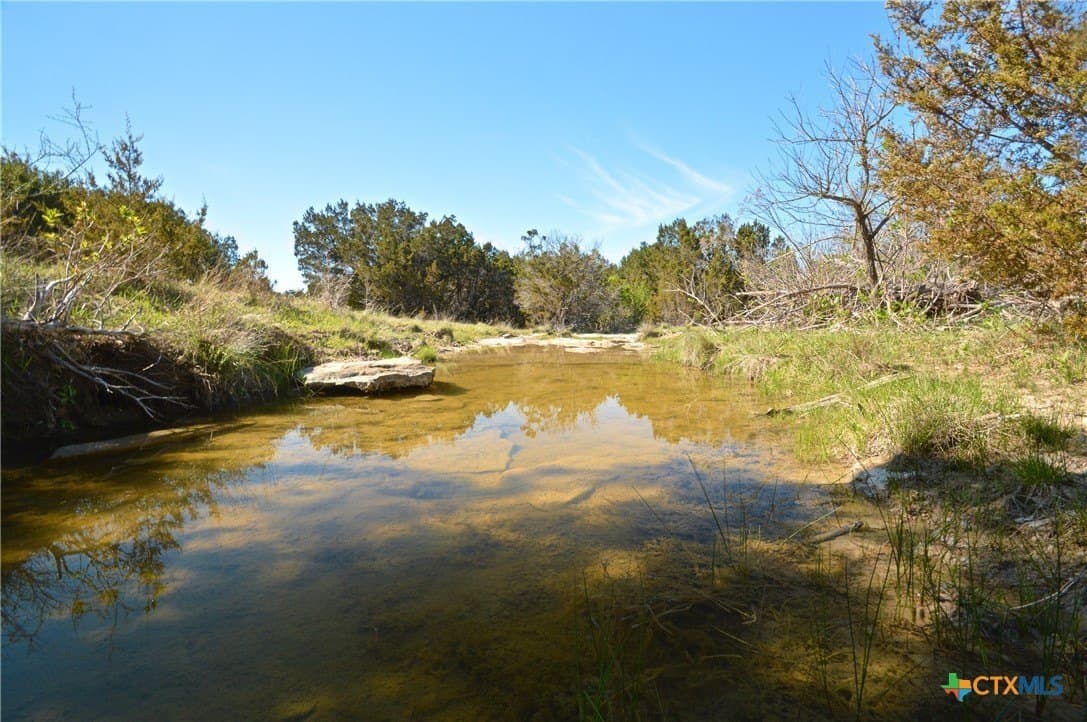 162.03 acres in Lampasas County